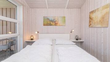 6 Schlafzimmer, Bügeleisen/Bügelbrett, Reisekinderbett, kostenloses WLAN