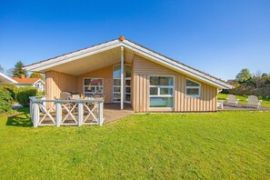 Outdoor dining - Haus Strandläufer, 6 Sz, Meer-strandnähe , Sauna,whirlpool, Ruhig, Hunde Erlaubt (Schönhagen)