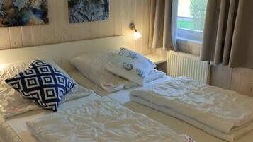 6 Schlafzimmer, Bügeleisen/Bügelbrett, Reisekinderbett, kostenloses WLAN