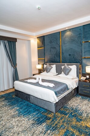 Suite | Egyptian cotton sheets, premium bedding, down comforters, pillowtop beds - ODST Jed (Jeddah)