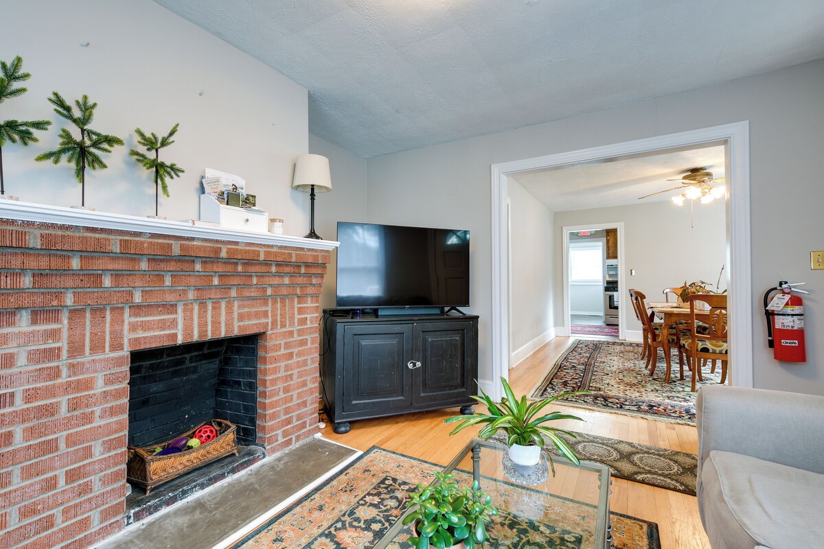 Photo 5 of Pet-Friendly Travelers Rest Home w/ Covered Patio