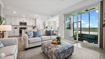 TV connectée, cheminée