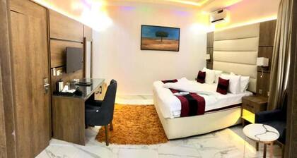 Elegant Guest House-WAF Jos