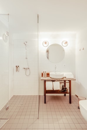 Bathroom - Boutiquehotel das Tschofen (Bludenz)