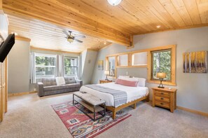 3 soverom, skrivebord, strykejern/-brett og wi-fi (inkludert)