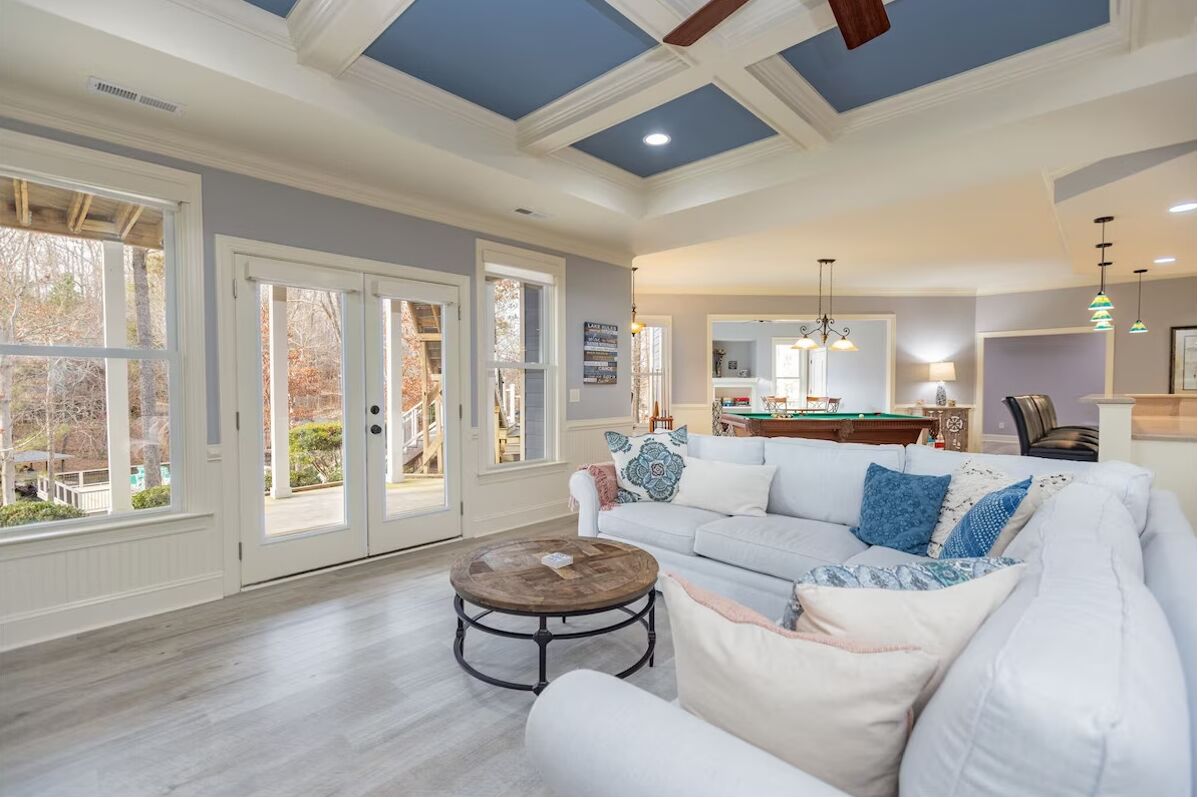 Smart TV, fireplace, video games, DVD player