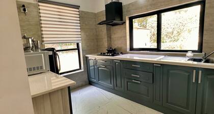 Lake View Villa in Golf Course Resort - A Home away from Home