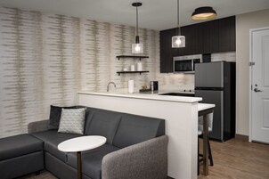 Tabla de planchar con plancha, cuna de viaje y wifi gratis 