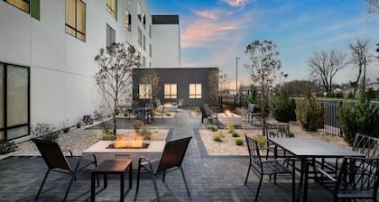 Courtyard By Marriott New Castle