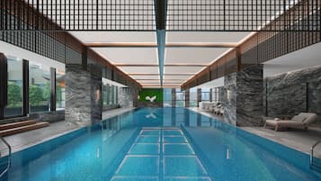 Indendørs pool