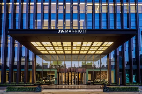 Exterior. JW Marriott Hotel Xi'an Southwest