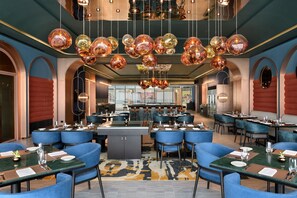 3 restauranter, internasjonale retter