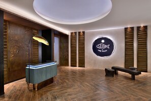 2 restaurantes; se sirve cocina internacional 