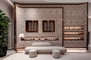 Lobby-Lounge