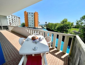 Apartment, 2 Bedrooms, Balcony, City View | Balcony