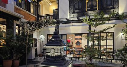 The Central Courtyard Thamel - Kathmandu's Best Kept Secret