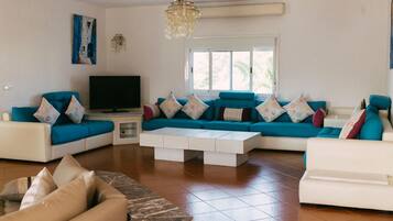 Flat-screen TV, DVD player