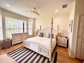 3 dormitorios, tabla de planchar con plancha, wifi gratis y ropa de cama