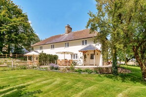 Exterior - Cosy Cottage - sleeps 4 guests  in 2 bedrooms (Dorchester)