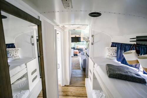 Skoolie New River Gorge - Big Blue