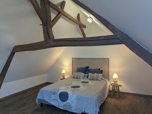 5 Schlafzimmer, Bügeleisen/Bügelbrett, Reisekinderbett, kostenloses WLAN