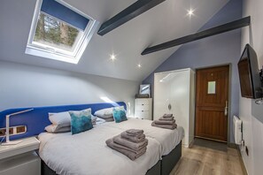 2 chambres, fer et planche à repasser, accès au Wi-Fi (inclus)