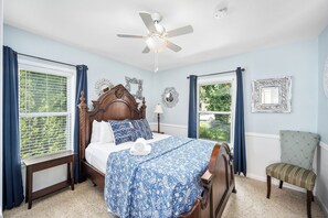 4 Schlafzimmer, Bügeleisen/Bügelbrett, Reisekinderbett, kostenloses WLAN