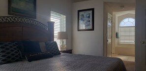 4 Schlafzimmer, Bügeleisen/Bügelbrett, Reisekinderbett, WLAN