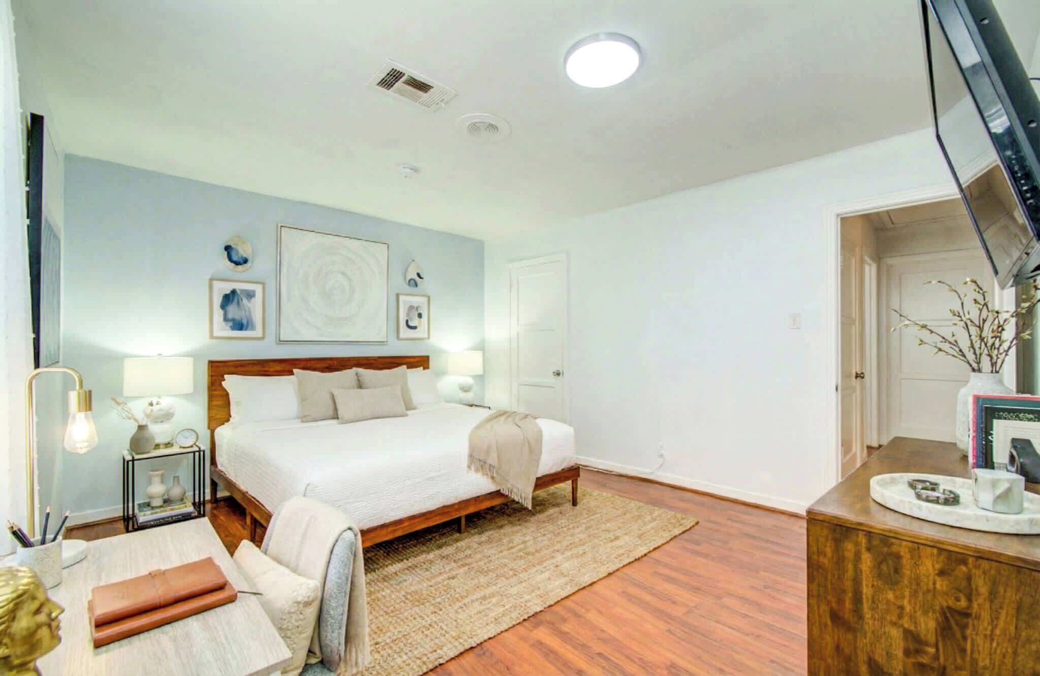 2 chambres, fer et planche à repasser, lit de bébé portatif, Wi-Fi