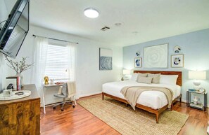 2 chambres, fer et planche à repasser, lit de bébé portatif, Wi-Fi