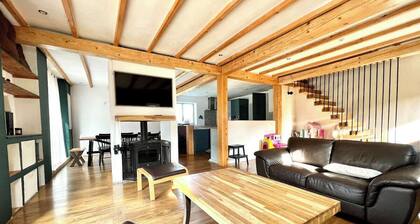 House on the mountain, between ski slopes and hiking trails.