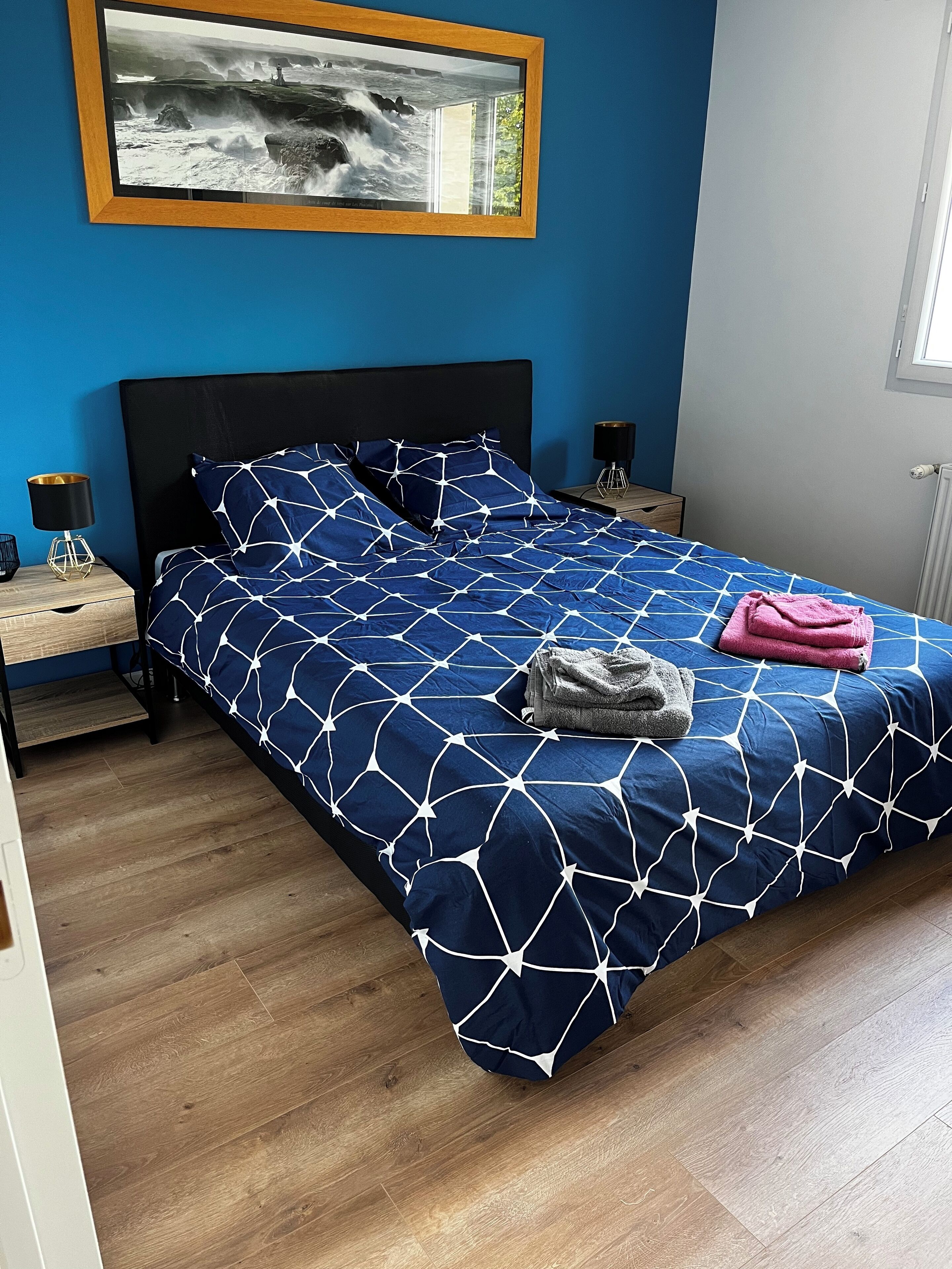 3 bedrooms, iron/ironing board, free WiFi, bed sheets