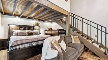 3 chambres, bureau, fer et planche Ă repasser, lit parapluie