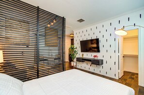 1 bedroom, iron/ironing board, travel cot, WiFi
