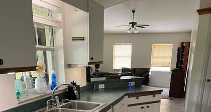 Spacious home and country setting just minutes from The Villages.