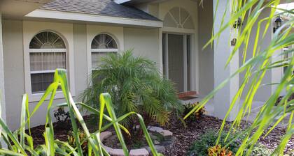 Spacious home and country setting just minutes from The Villages.