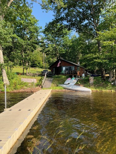 Lakeside living!  Relax and enjoy prestine Granite Lake…..your oasis to breathe