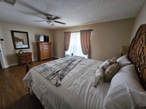 3 Schlafzimmer, Bügeleisen/Bügelbrett, WLAN, Bettwäsche