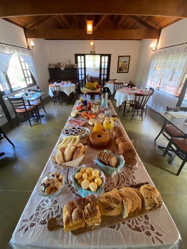 Free daily self-service breakfast 