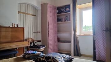 1 Schlafzimmer, Bügeleisen/Bügelbrett, kostenloses WLAN, Bettwäsche