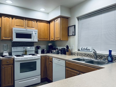 Centrally located, chic, & simple near downtown