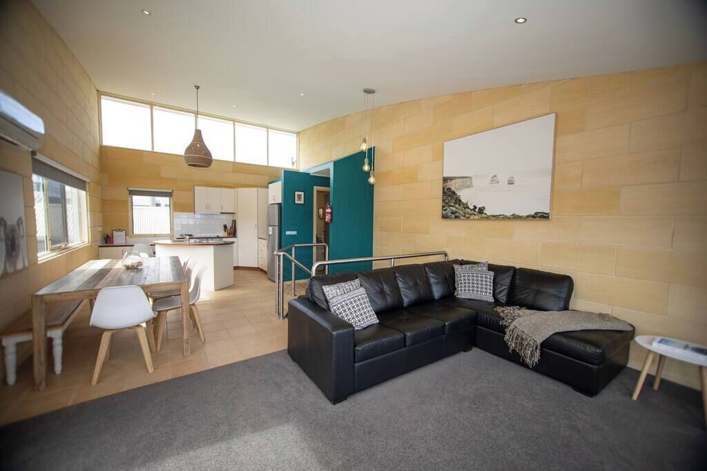 TV, offices - Surf break at Bayview villas SEA VIEW (Port Campbell)