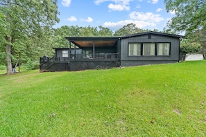 Exterior - Serene Cove at Lake Sinclair on 4+ acres with Covered Deck & Covered Dock (Eatonton)