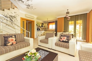 Family Villa | Interior