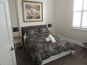 4 chambres, lit parapluie, Wi-Fi gratuit, draps fournis
