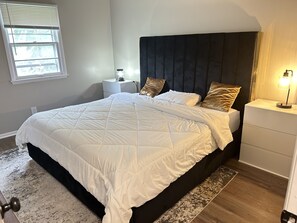 3 bedrooms, iron/ironing board, free WiFi, bed sheets