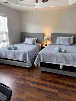 3 bedrooms, iron/ironing board, free WiFi, bed sheets