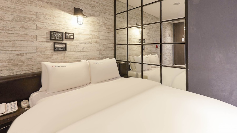 HERTZ Hotel
