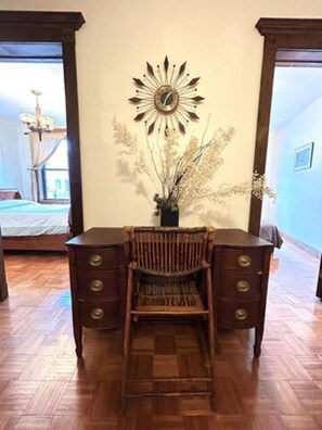 2 bedrooms, iron/ironing board, WiFi, bed sheets - Spacious 2BR in Prospect Heights, Steps from Prospect Park!
 (Brooklyn)