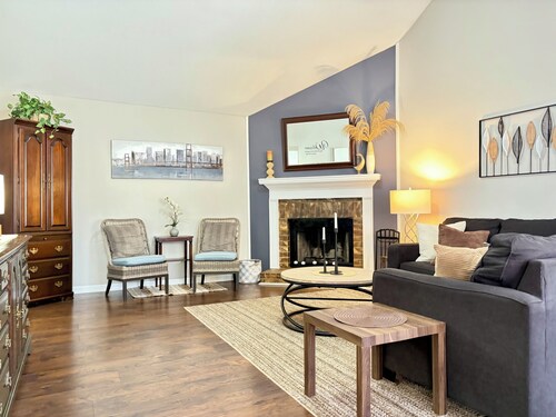 Immaculate Home /Perfect for Families & Work Teams - close to Fort Gordon